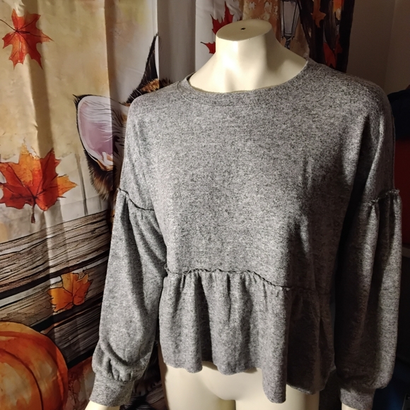 Lucky Brand Tops - Lucky Brand Women's size Medium Super Soft Long Sleeve Blouse Top Shirt New
